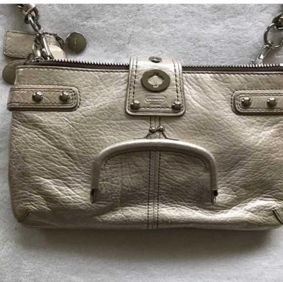 COPY - Stunning authentic Coach Shoulder bag - Picture 4 of 4